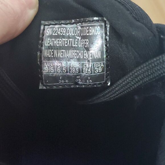 Skechers Women's Just Relax Black Leather Casual Shoes Sneakers Size 9.5 - Picture 11 of 11